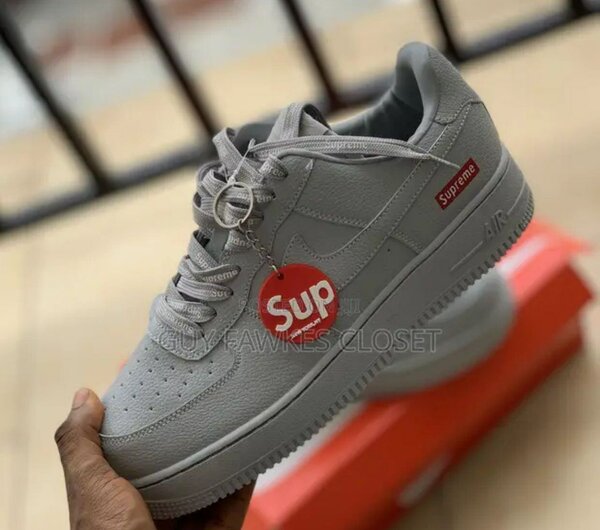 Fashion sneakers