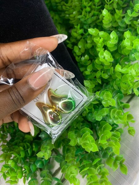 Drop earrings