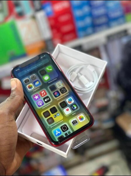 iPhone XR
