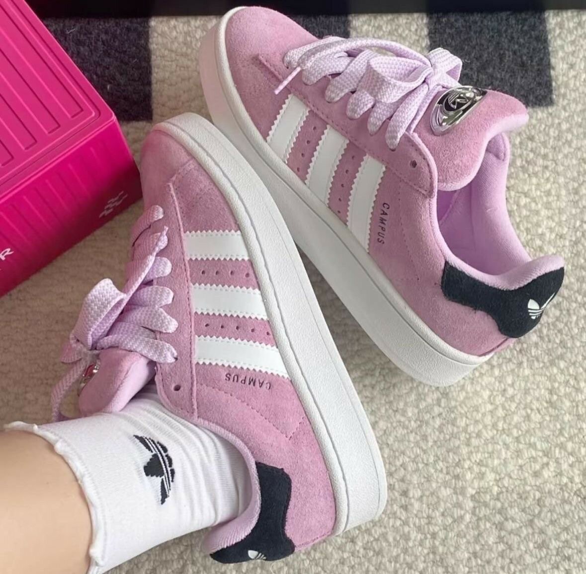 Adidas campus