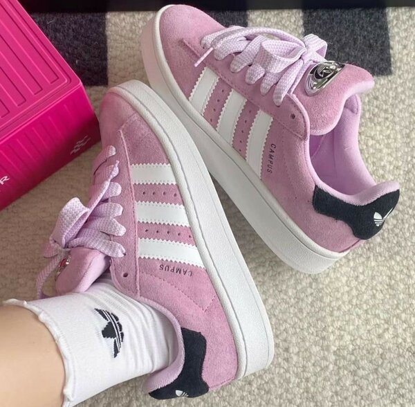 Adidas campus