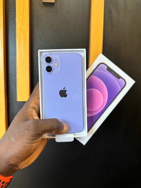 iPhone 12 mini