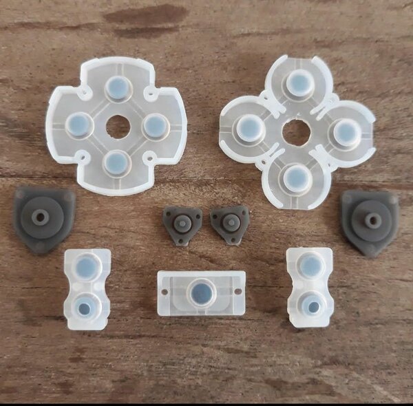 Gommes pour manette PS4. Boostez vos parties de jeux!!!