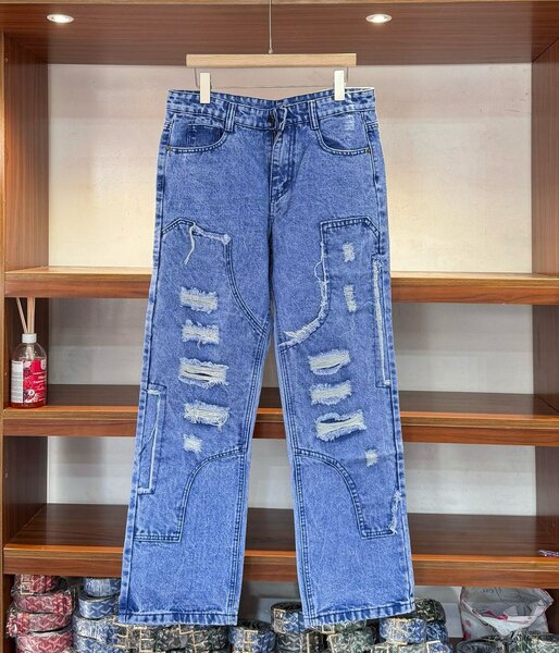Baggy jeans