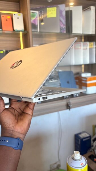 *HP Pavilion Laptop