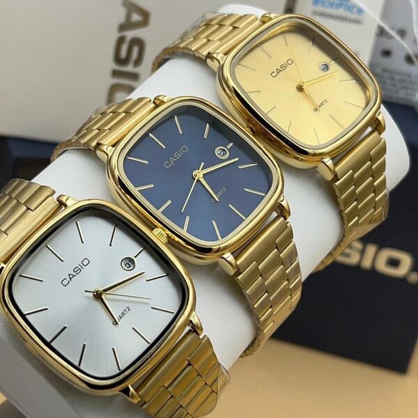 Nixon watch