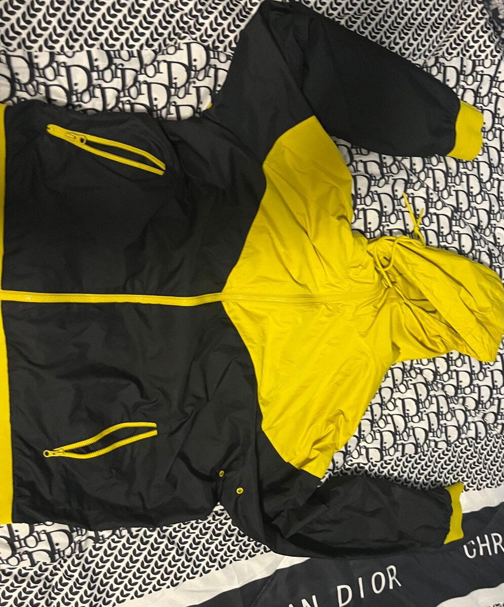 Nike windbreaker