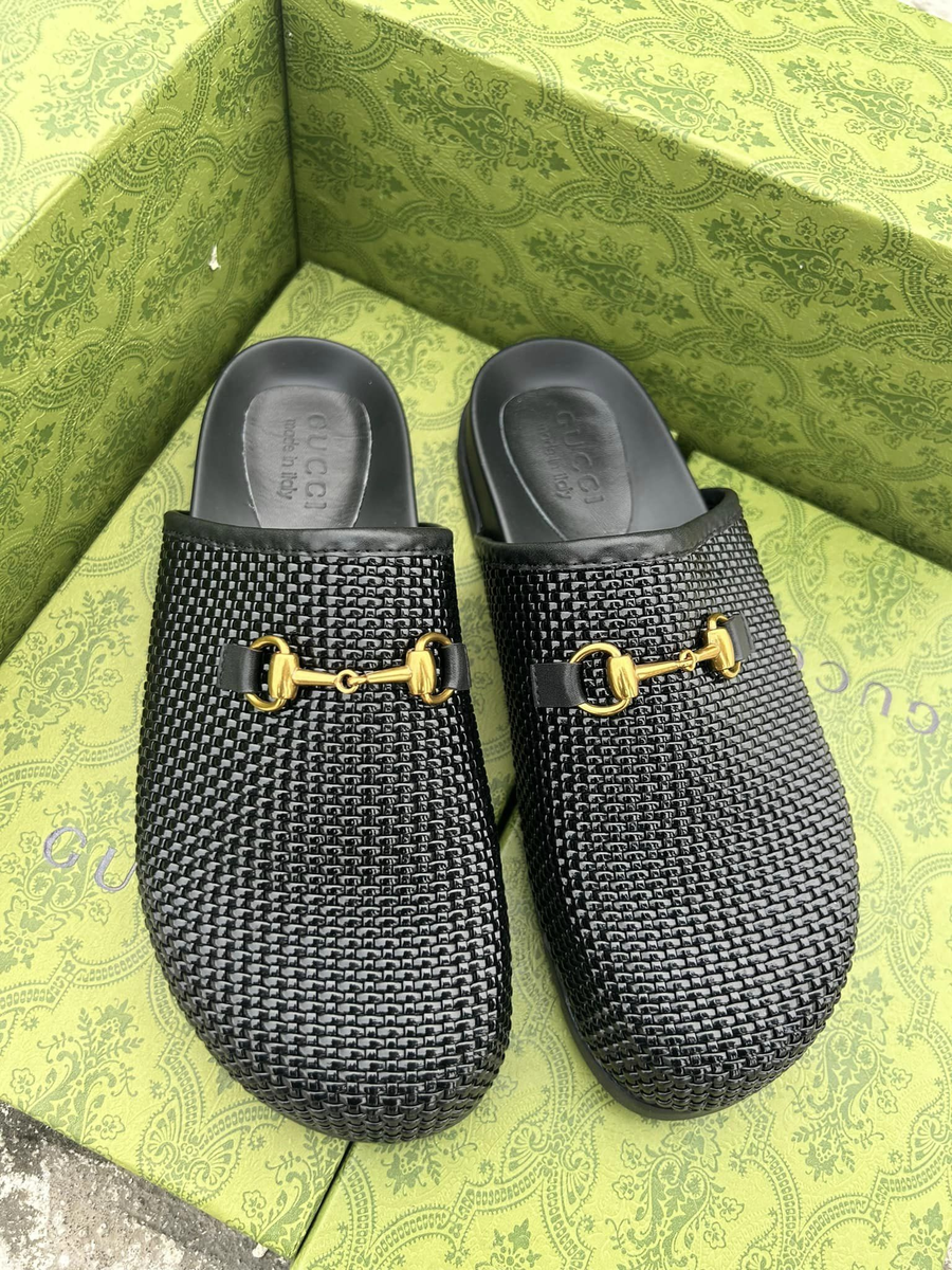 Claquettes noir