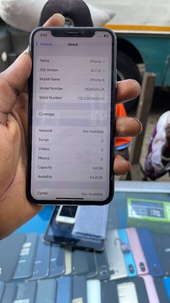 iPhone X 64gig