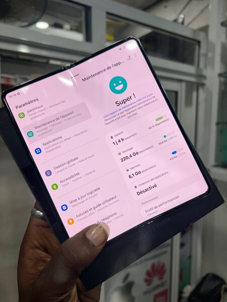 Galaxy Z Fold 4