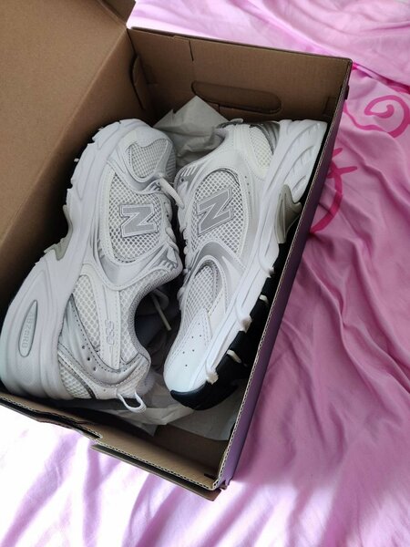 Baskets de sport blanches