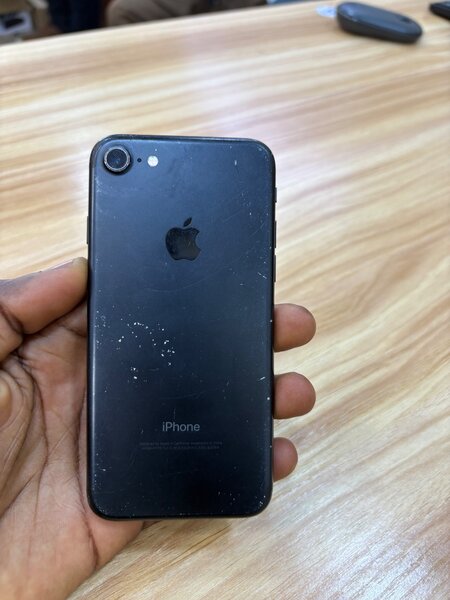 iPhone 7 simple