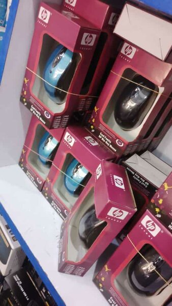 HP WIRELESS MOUSE