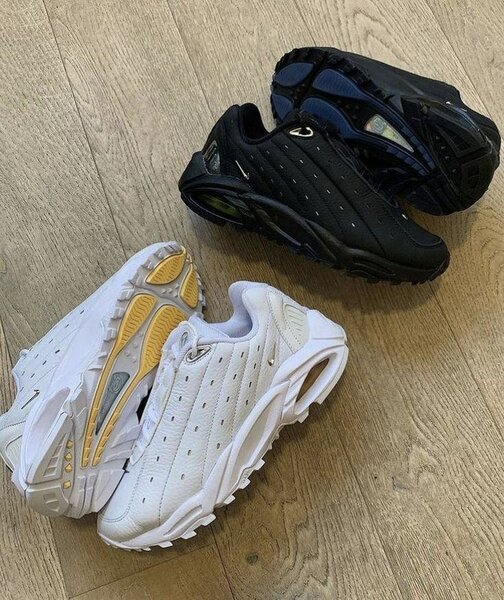 NIKE NOCTAR