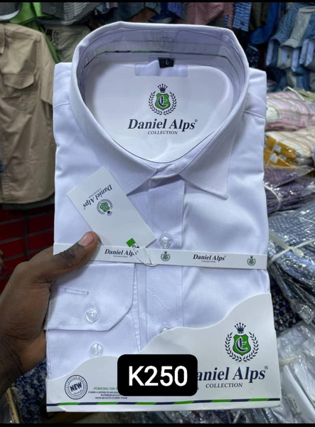 Shirt white
