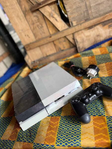 PlayStation 4 fat