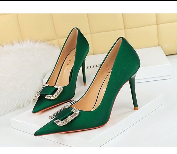 big tree heels