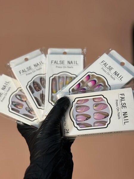 False nails