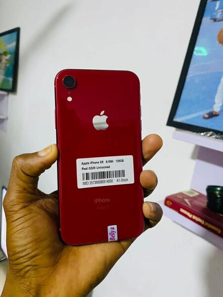 iPhone XR