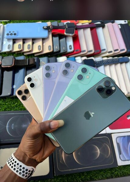 iPhone 11