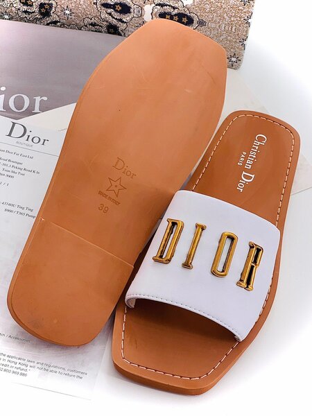 Dior