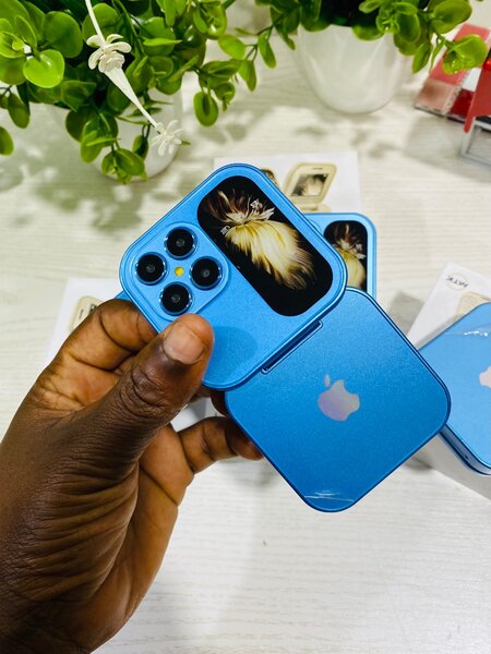 i17 pro blue