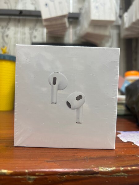 AirPods 3