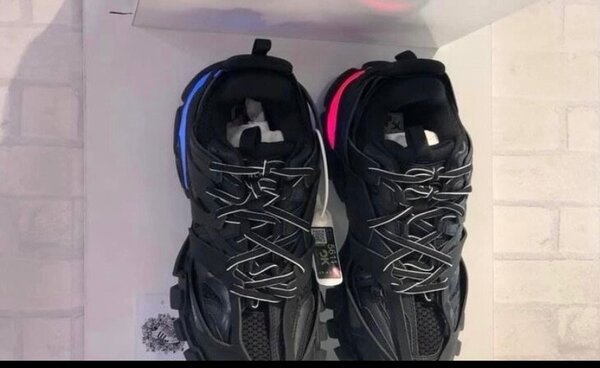 Balenciaga truck