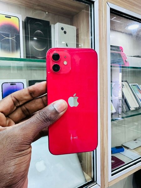 iPhone 12