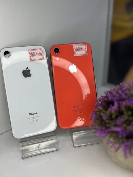 iPhone XR 64gb