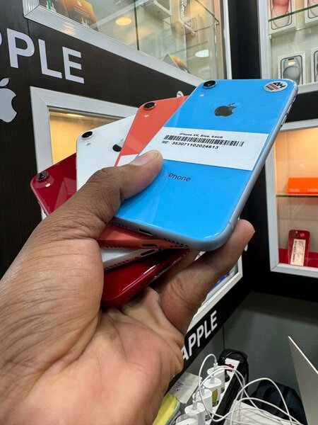 iPhone XR
