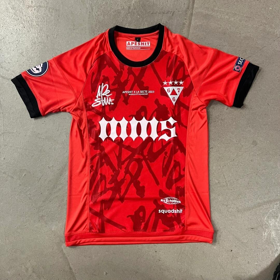 Maillot corteiz et 667