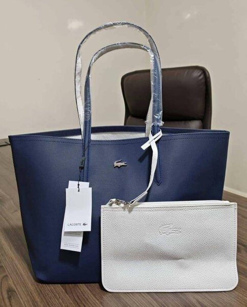 Sac cabas bleu avec pochette