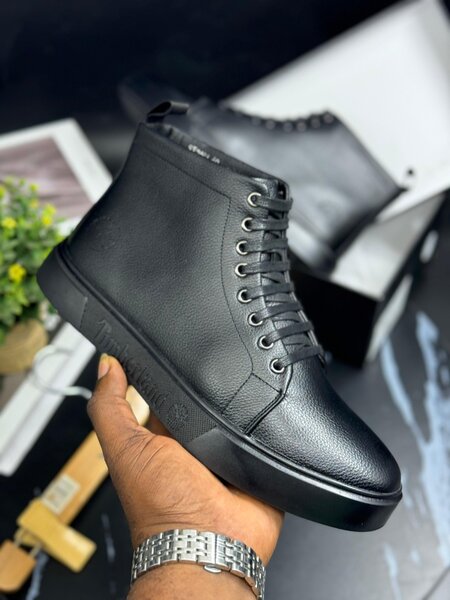 TIMBERLAND SNEAKERS