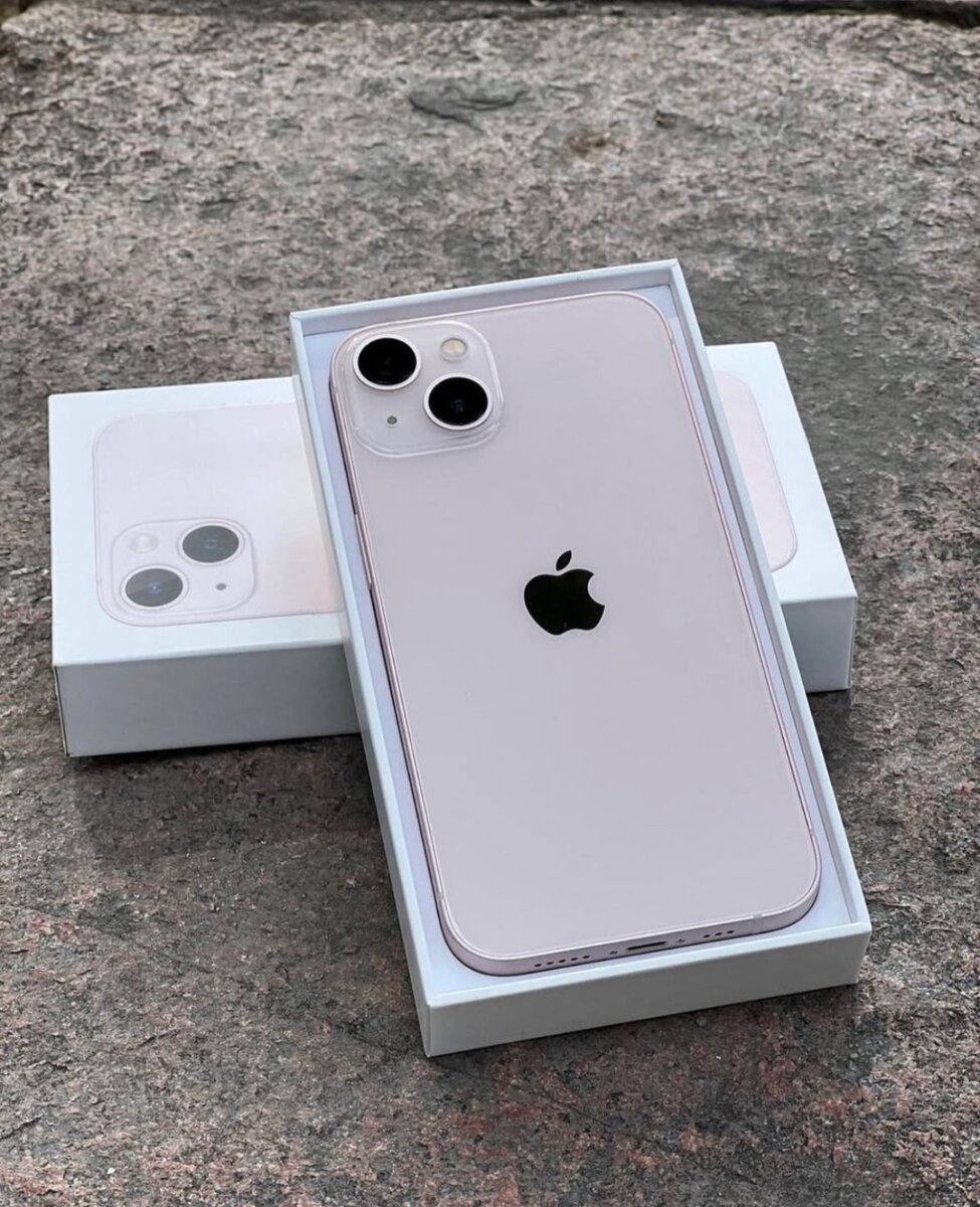 iPhone 13