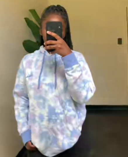 Women's sweatshirt
