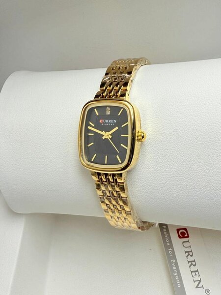 Montre élégante pour femme