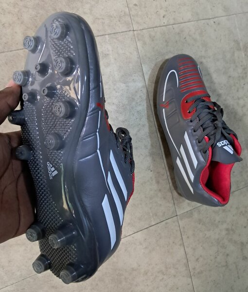 Soccer boots