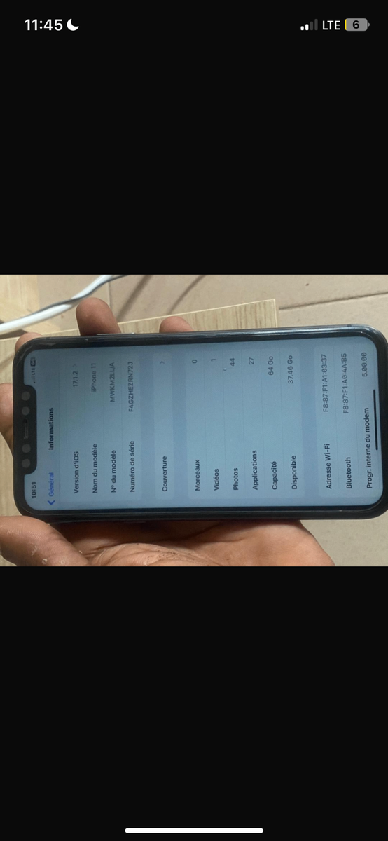 iPhone 11