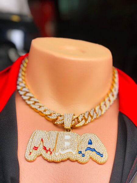 Chocker chains