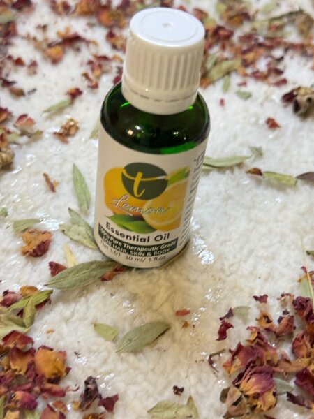 Lemon Essential Oil