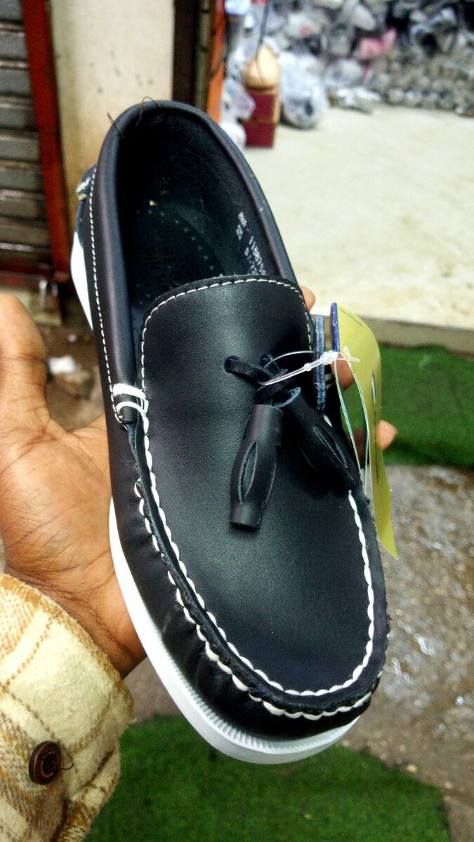 Sebago no laces