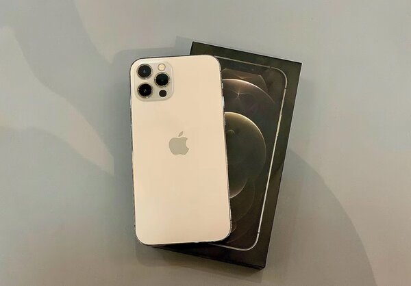 iPhone 12 Pro 256Go