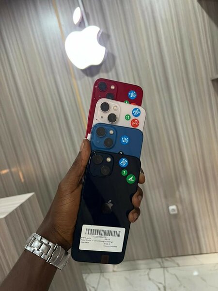 iPhone 13
