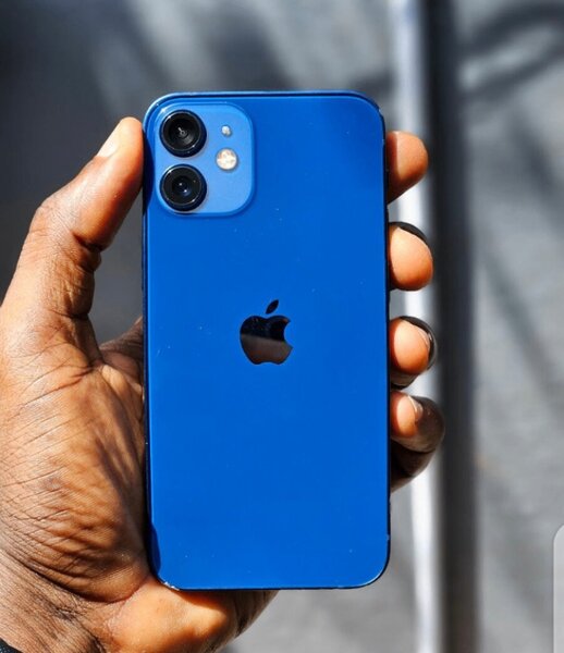 iPhone 12