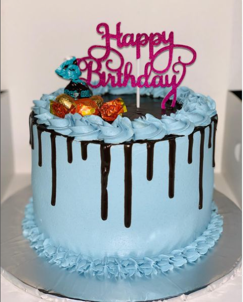 medium cakes