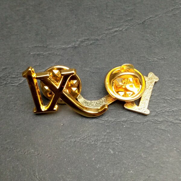 Pins 1X Chetté