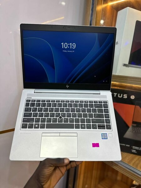 HP 850 G5
