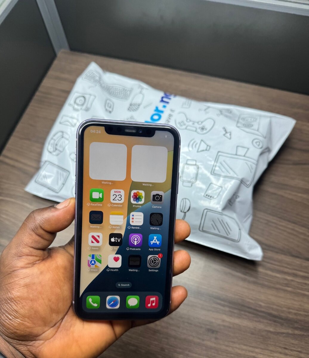 iPhone 11