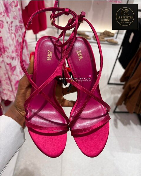 Sandales à talons Zara